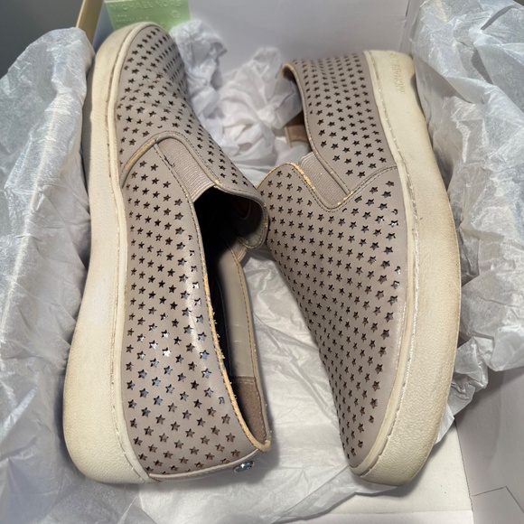 Michael Kors Keaton Slip-On Sneakers - Laser-Cut Leather - Women’s 8.5M (Cement) - Picture 7 of 7